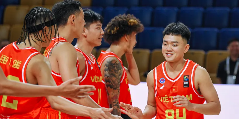 Tiểu Sử Cầu Thủ Huỳnh Vĩnh Quang và những bước đầu tiên trên sân cỏ