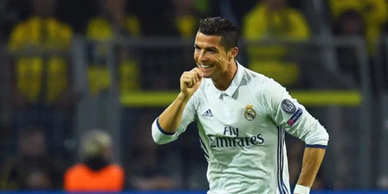 Tiểu Sử Ronaldo: Hành Trình Vượt Qua Giới Hạn