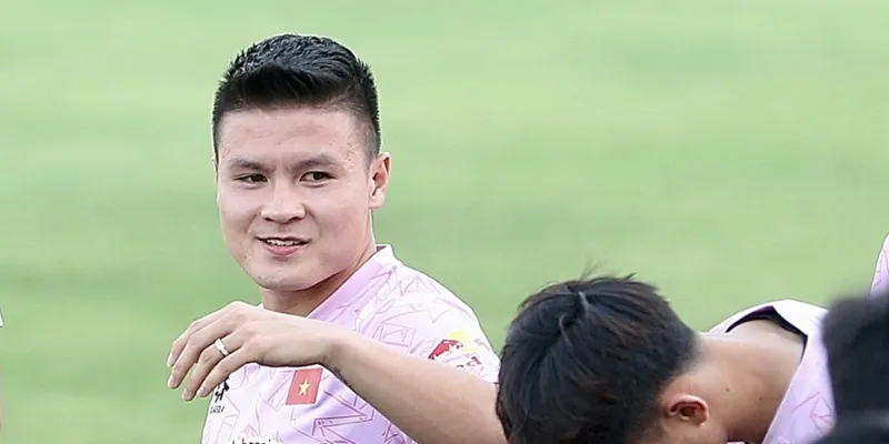 Tiểu sử cầu thủ Nguyễn Quang Hải: Từ Hà Nội FC đến Pau FC và Công an Hà Nội