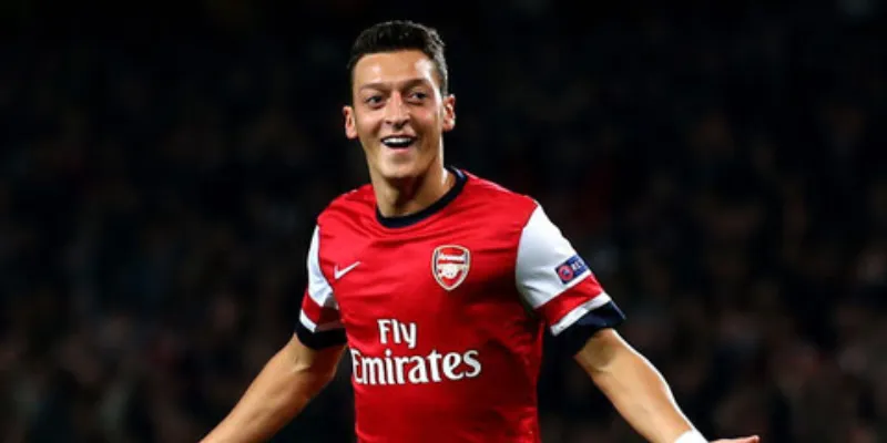 Tiểu Sử Ozil: Sự nghiệp đỉnh cao tại Arsenal