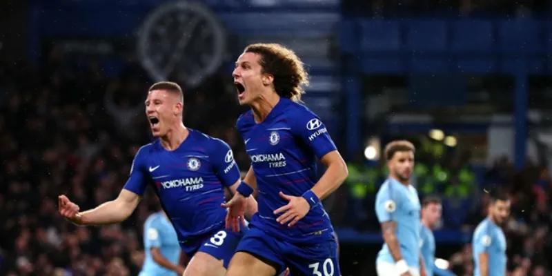 Tiểu Sử Cầu Thủ David Luiz: Huyền thoại The Blues